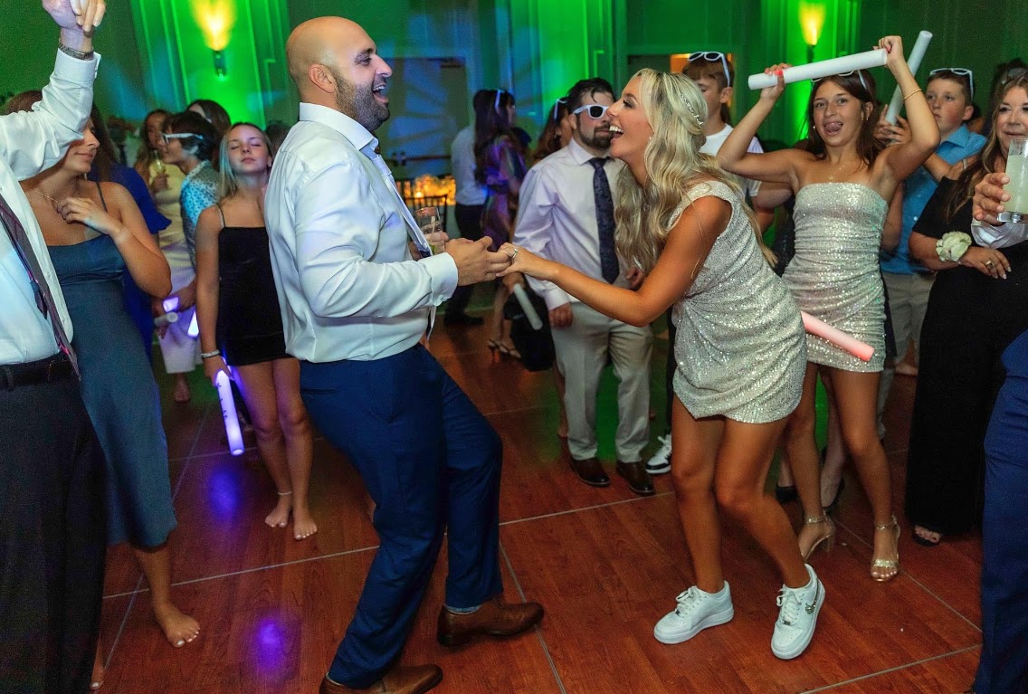 FM Productions | A Porchlight Preferred Entertainment&nbsp;Service